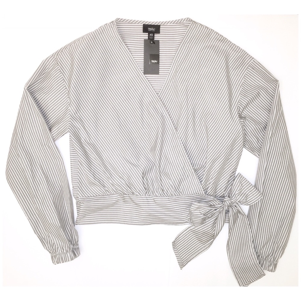 FINAL🚨DONATING SOON‼️ NWT Striped Bow-Tied Wrap Blouse